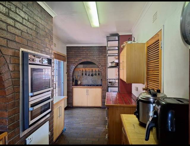 4 BEDROOM HOUSE FOR SALE IN PRESIDENTSDAM